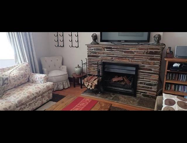 3 BEDROOM HOUSE FOR SALE IN KENSINGTON